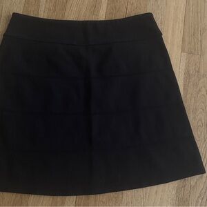 Athleta knit mini Skirt. Medium. Front pockets.